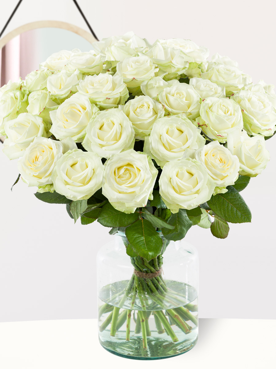 30 witte rozen - Avalanche