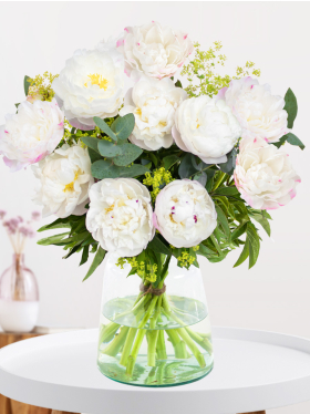 10 wit-roze pioenrozen eucalyptus en alchemilla