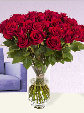 30 red roses