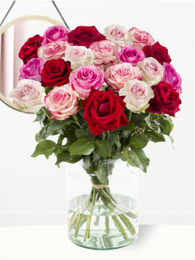 Roze-rood rozenboeket