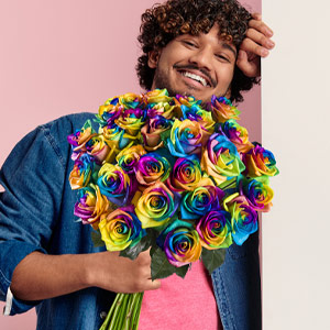 Boeket regenboog rozen