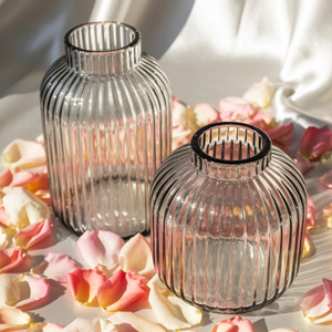 Glasvaas ribbed Glasvaas ribbed